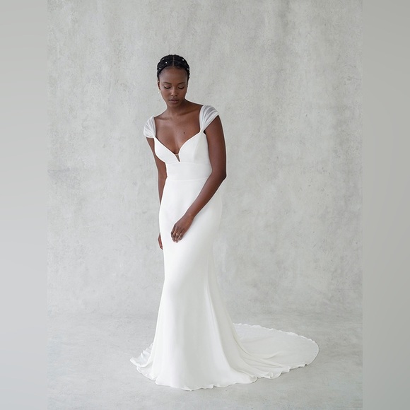 Alexandra Grecco Dresses & Skirts - Alexandra Grecco Frankie Wedding Dress – Silk Crepe with Tulle Cap Sleeves